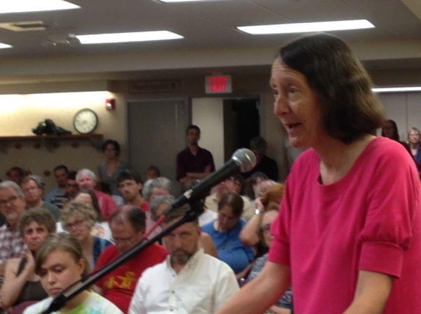 Esther Patt speaks Tuesday night at the Urbana Free Library board meeting.