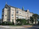 the exterior of University High School in Urbana, Illinois
