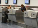 American Airlines passenger