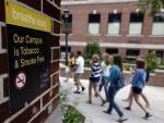 college smoking