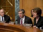 Sen. Mark Kirk, R-Ill., center, flanked by Sen. Susan Collins, R-Maine, right, and Sen. Richard Shelby, R-Ala.