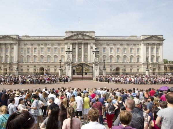 Duchess of Cambridge Gives Birth to a Boy