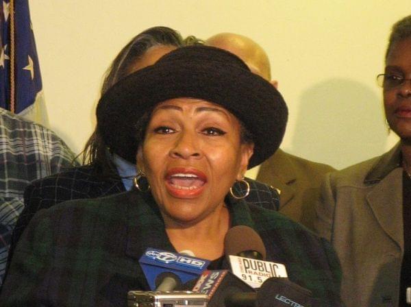 Former State Rep. Connie Howard (D-Chicago) speaks at a press conference in Chicago.