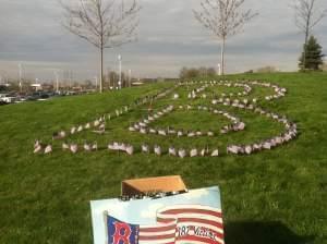 Mile six of the Illinois Marathon included a tribute to the Boston marathon bombing victims.