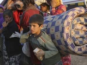 Thousands of Syrians enter Turkey Tuesday.