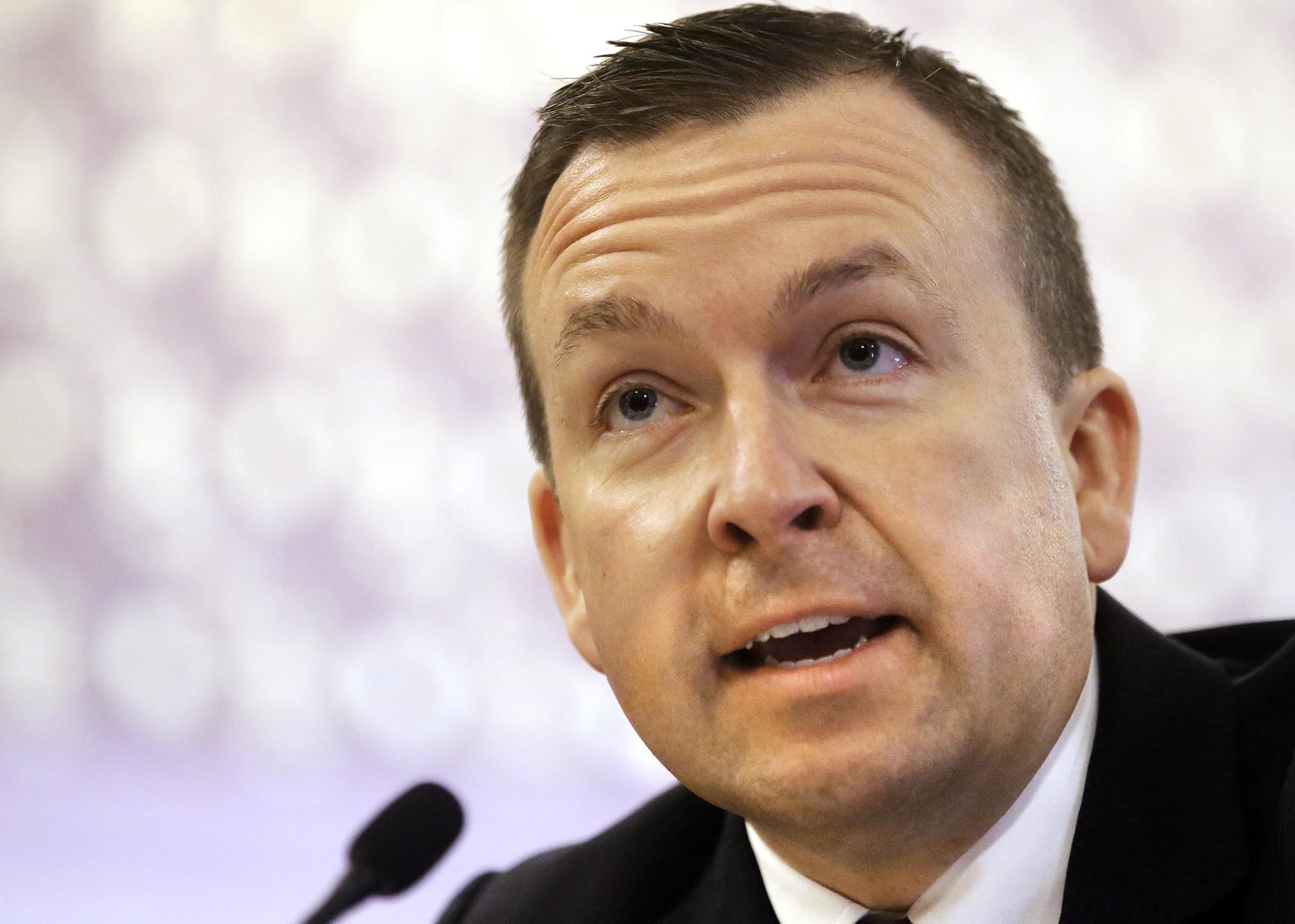 Senator Andy Manar testifies during a Senate Committee hearing in April.