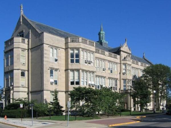 the exterior of University High School in Urbana, Illinois