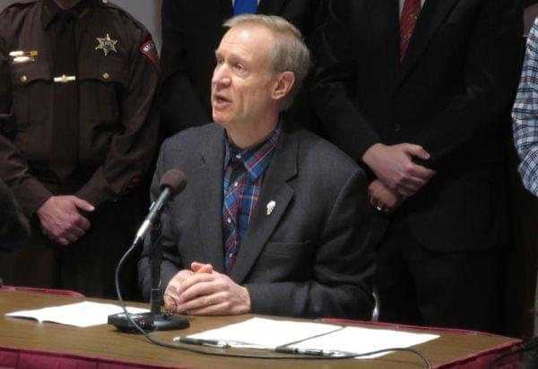Governor Bruce Rauner at a news conference in 2015
