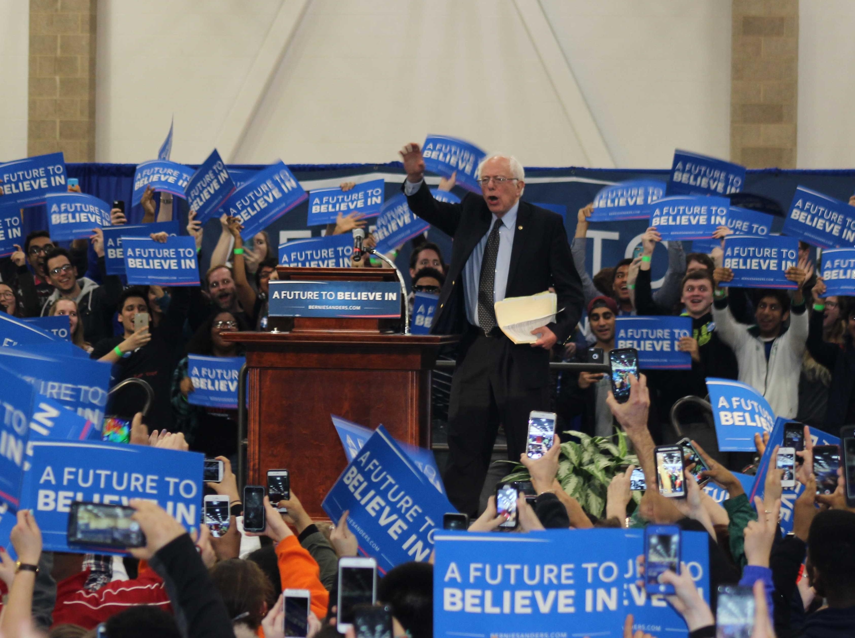 Bernie Sanders in front of nearly 4,000 supporters at the U of I's Activities and Recreation Center