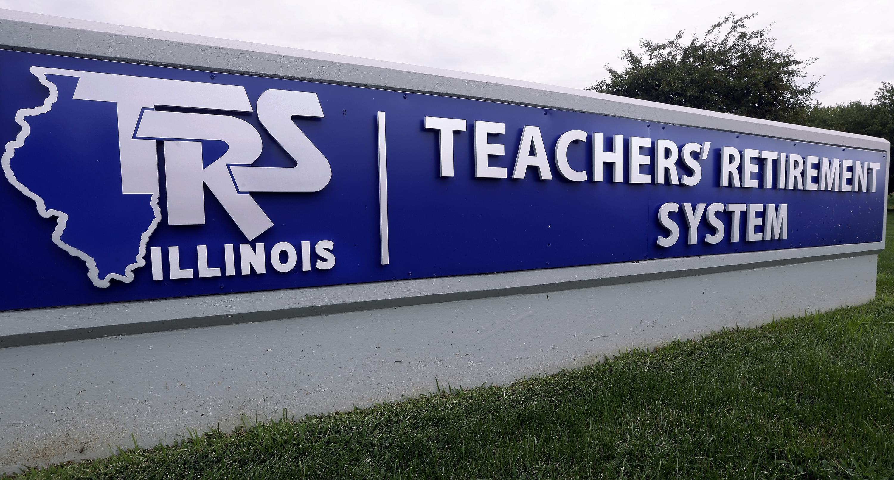 The board of the Illinois Teachers Retirement System, which serves more than 400,000 teachers outside of Chicago, voted to lower its expected rate of return on investments Friday in Springfield.