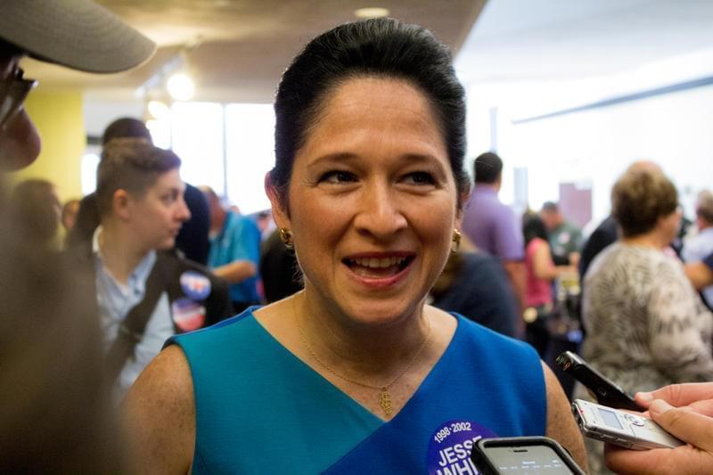 Susana Mendoza talking to reporters in August