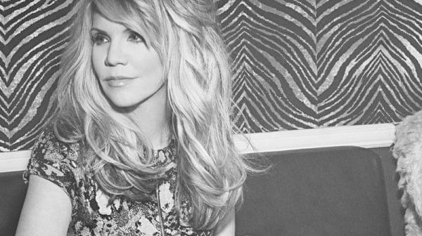 Windy City is Alison Krauss' first solo album in 18 years. 