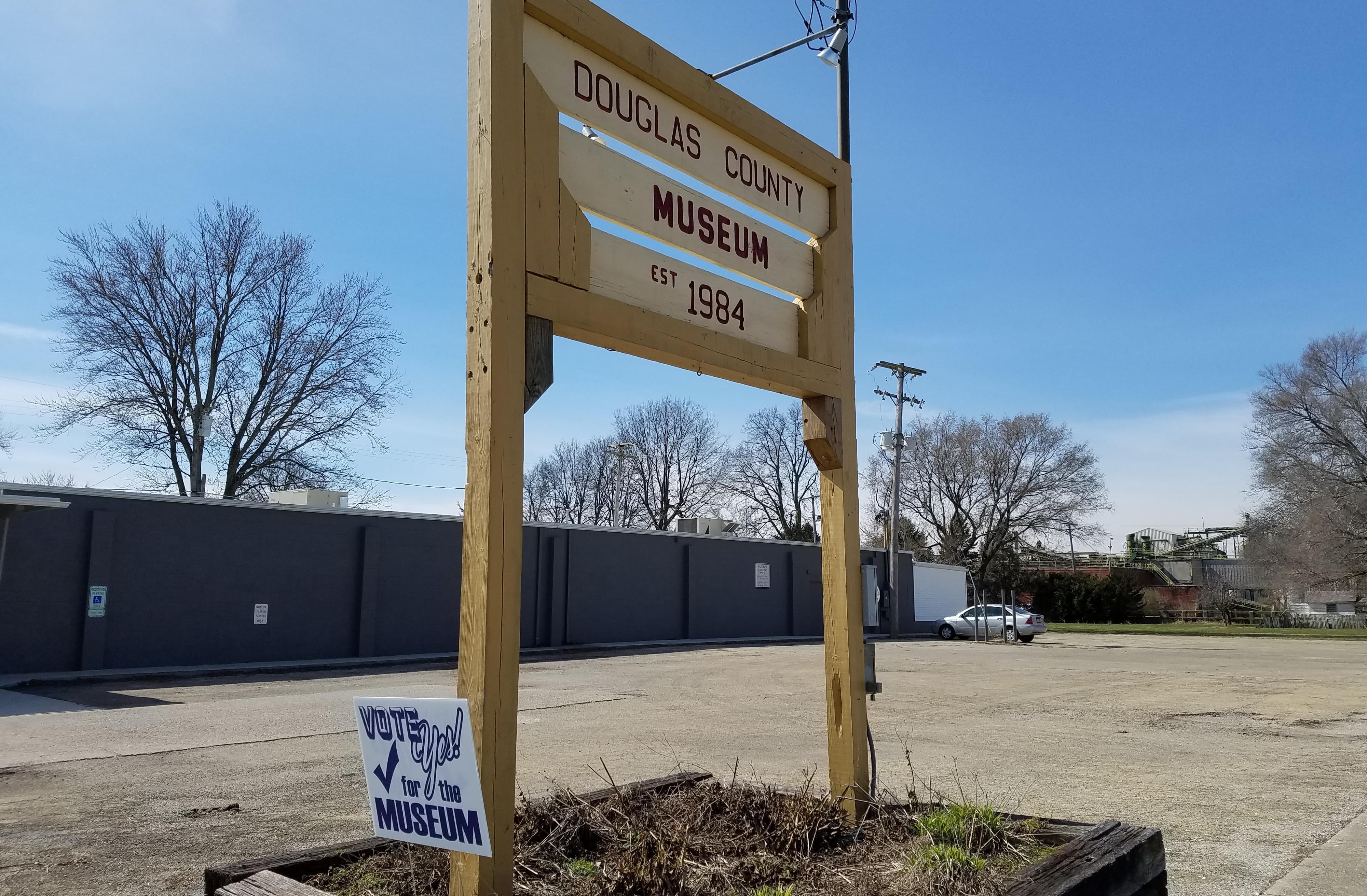 Sign for the Douglas County Museum in Tuscola.