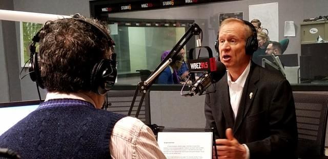 'Morning Shift' host Tony Sarabia discusses a listener question with Gov. Bruce Rauner during 'Ask the Governor' on Feb. 10, 2017. 