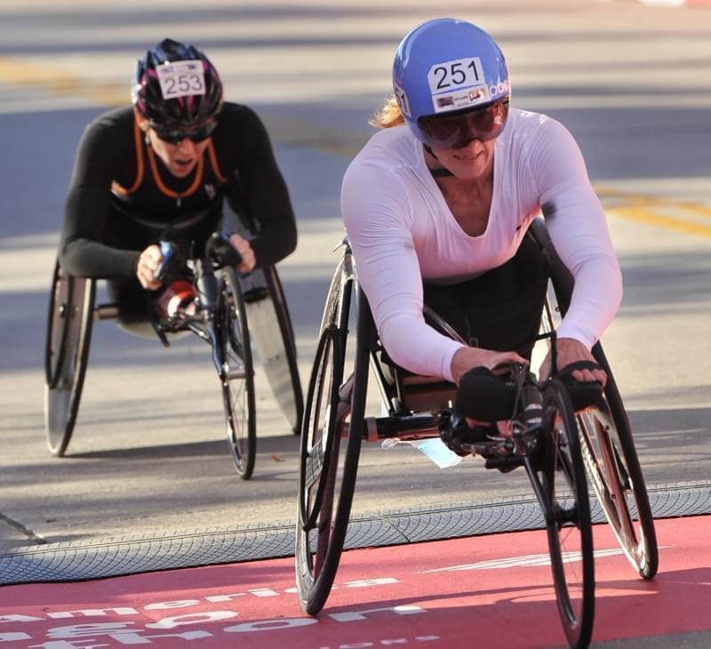 Tatyana McFadden winning the women's wheelchair division of the Chicago Marathon.