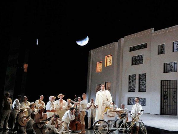 The San Francisco Opera performs Barber of Seville.
