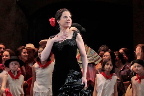 The Los Angeles Opera ensemble performs Bizet's Carmen.