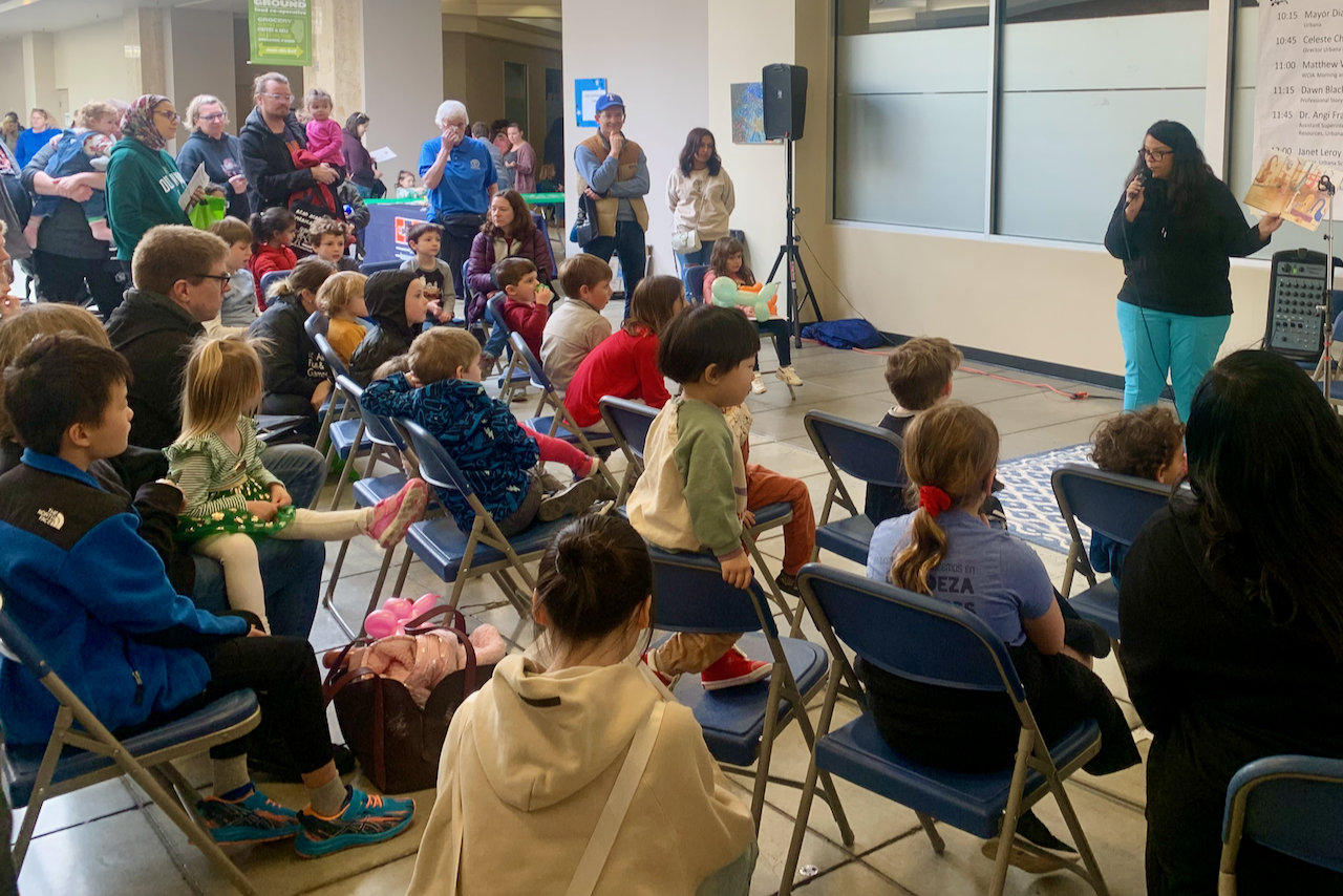 C-U Celebrates Read Across America Day | Student Newsroom | Illinois ...