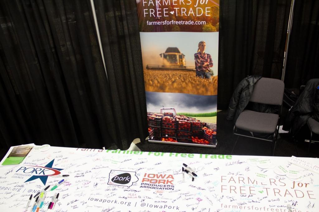 At the 2018 Iowa Pork Congress in Des Moines, Farmers for Free Trade invited farmers to show their support for trade deals.