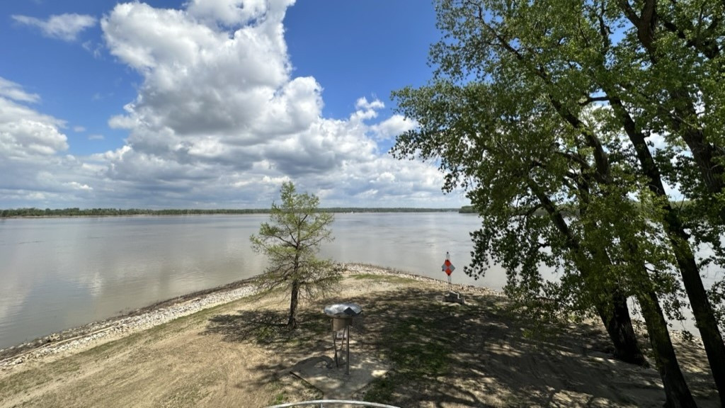 The confluence of the Ohio and Mississippi rivers on the southernmost edge of Illinois was once the site of Camp Defiance, a Union Civil War base in Cairo which hosted up to 5,000 African Americans. 