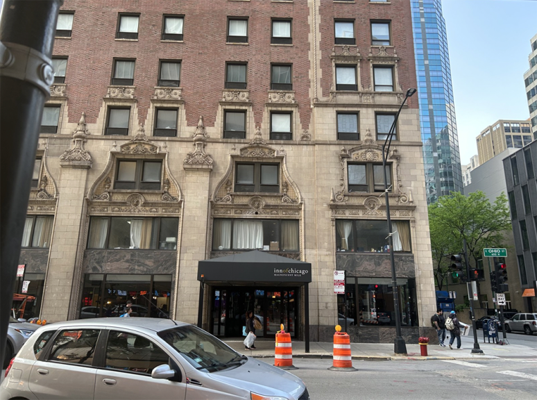 The former Inn of Chicago hotel in Streeterville is currently being used as a shelter for migrant families.