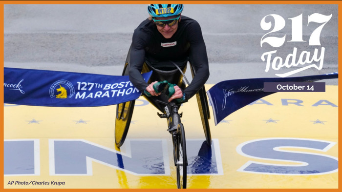 217 Today: University of Illinois wheelchair athlete wins Chicago Marathon