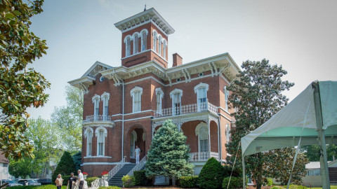 The Magnolia Manor was built by in Cairo in 1869 and hosts the now yearly Magnolia Celebration.