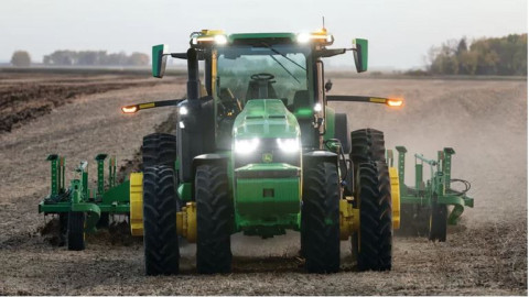 A John Deere autonomous tractor in beta testing. The company hopes to have the machines widely available by the end of the decade. 