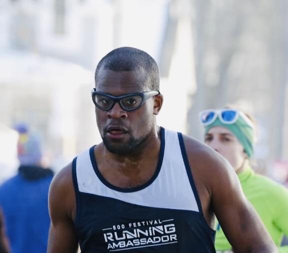 Distance runner Andrew Peterson during one of his pre-COVID races.